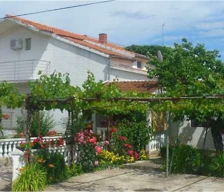 Apartman Studio - Sime 3 Sukošan Εξωτερικό φωτογραφία